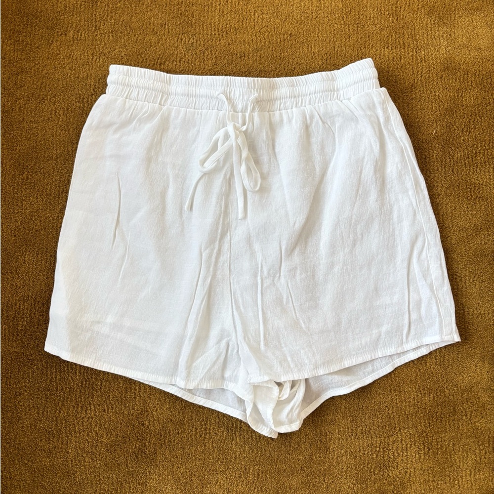 Princess Polly White High Rise Shorts